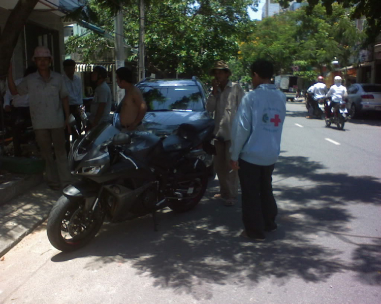 Em HONDA 600cc này kinh quá! Em HONDA 600cc này kinh quá!
