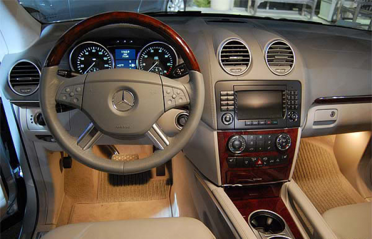 Về S-Class,bác muaxuanvinhcuu hay bác Vinhnam giúp em với. Về S-Class,bác muaxuanvinhcuu hay bác Vinhnam giúp em với.