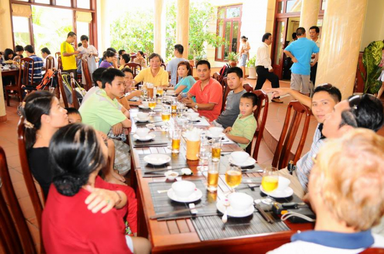 Hình off line GMFC & Friend nhân dịp Tết thiếu nhi............ Hình off line GMFC & Friend nhân dịp Tết thiếu nhi............