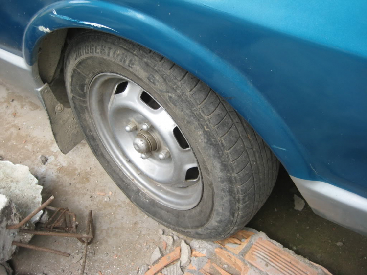 Nhờ tư vấn giá xe volga gaz 24 Nhờ tư vấn giá xe volga gaz 24