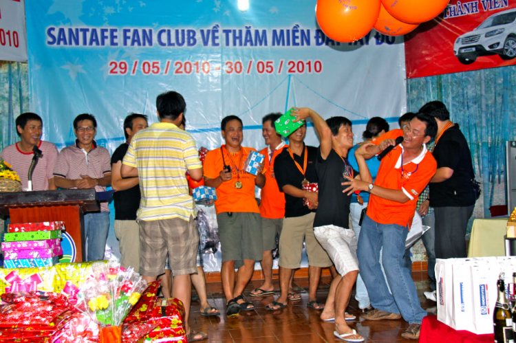 Những hình ảnh và khoảnh khắc đáng nhớ của SFC về Miền Đất Tây Đô. Những hình ảnh và khoảnh khắc đáng nhớ của SFC về Miền Đất Tây Đô.