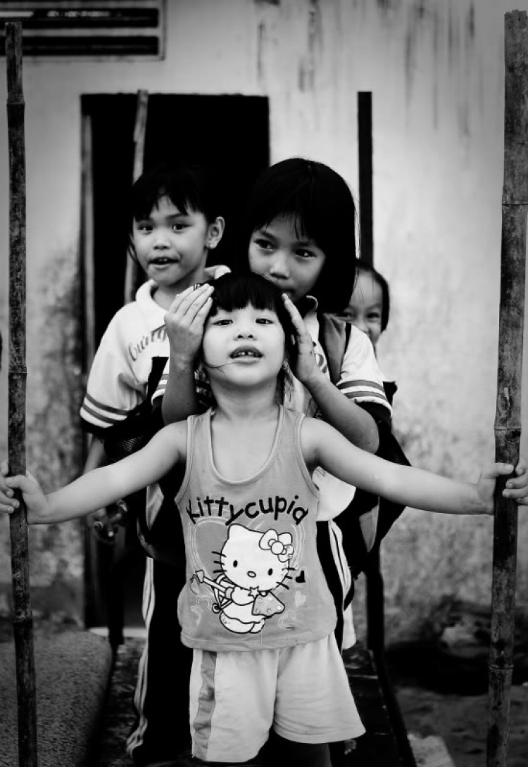 Cuộc sống không màu..Bến Ụ Cây...