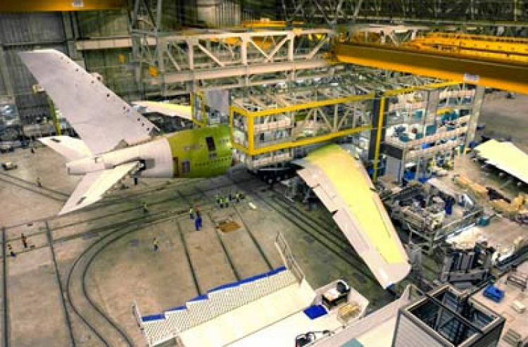 Chim sắt khổng lồ A380 ra nhập Lufthansa Chim sắt khổng lồ A380 ra nhập Lufthansa