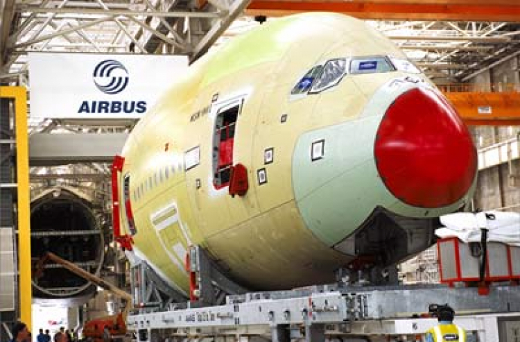 Chim sắt khổng lồ A380 ra nhập Lufthansa Chim sắt khổng lồ A380 ra nhập Lufthansa