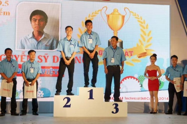 Tổng kết hội thi tay nghề Kỹ thuật viên Isuzu lần thứ 11 năm 2014