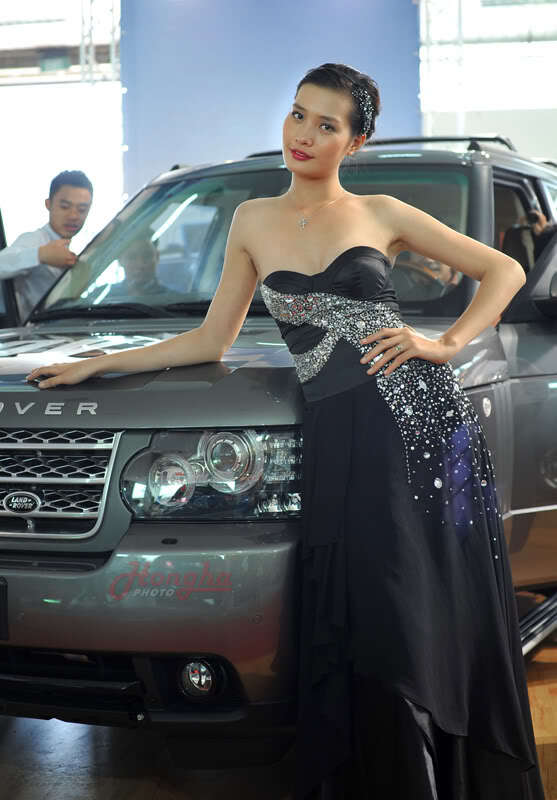 Xe ít người đẹp nhiều tại Auto Expo