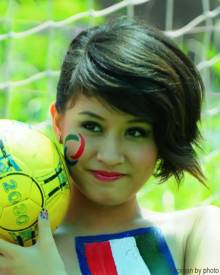 Mẫu OS với world cup