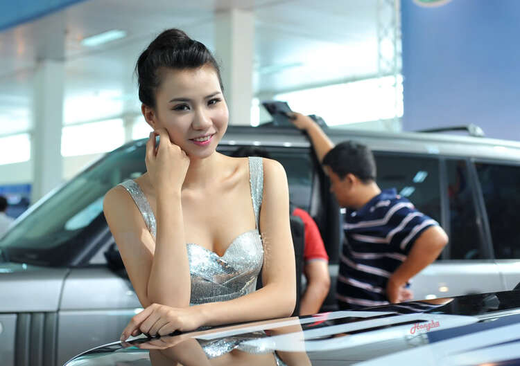 Xe ít người đẹp nhiều tại Auto Expo