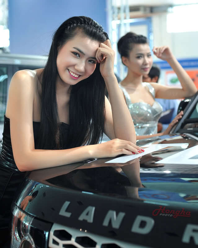 Xe ít người đẹp nhiều tại Auto Expo