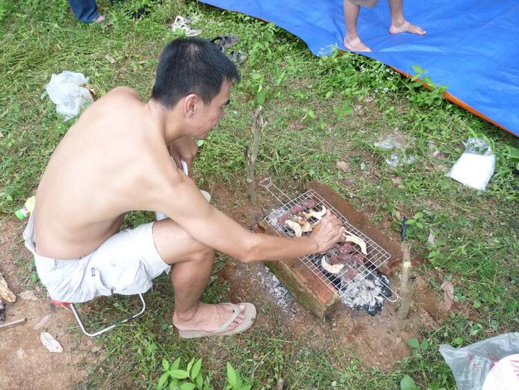 OSFC Chuyến Dã Ngoại "Ăn Bờ - Ngủ Bụi" 100% - KDL Suối Lam, Bình Phước