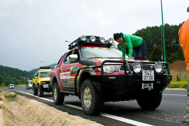 Ảnh hành trình off-road đầu mùa mưa 2010 tại thành phố Đà Lạt ngàn hoa!