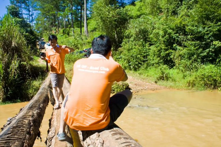 Ảnh hành trình off-road đầu mùa mưa 2010 tại thành phố Đà Lạt ngàn hoa!