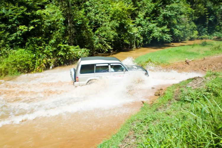 Ảnh hành trình off-road đầu mùa mưa 2010 tại thành phố Đà Lạt ngàn hoa!