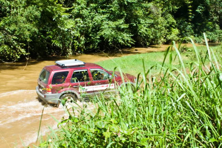 Ảnh hành trình off-road đầu mùa mưa 2010 tại thành phố Đà Lạt ngàn hoa!