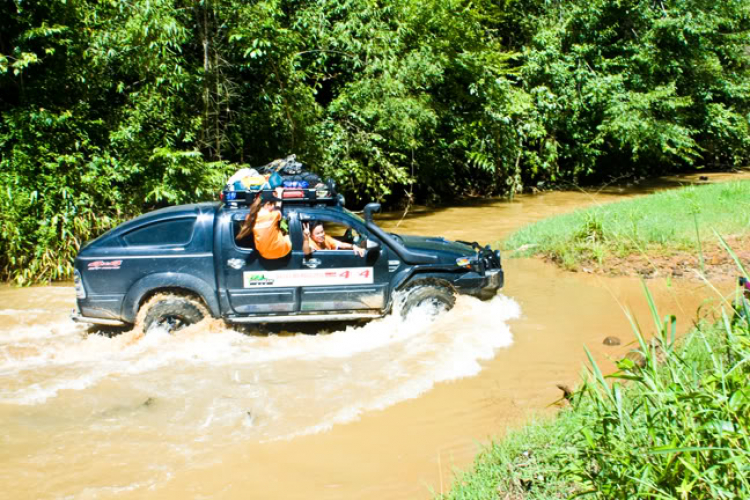 Ảnh hành trình off-road đầu mùa mưa 2010 tại thành phố Đà Lạt ngàn hoa!