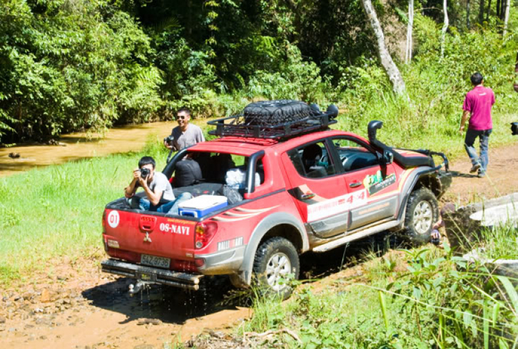 Ảnh hành trình off-road đầu mùa mưa 2010 tại thành phố Đà Lạt ngàn hoa!