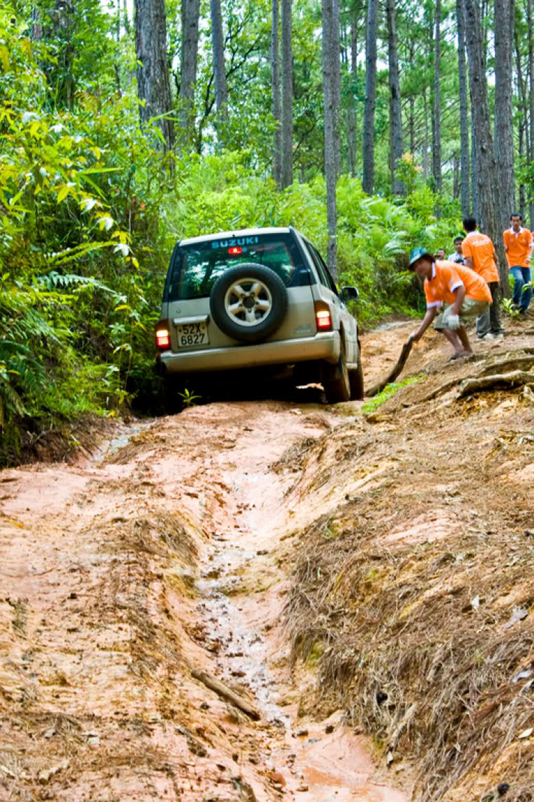 Ảnh hành trình off-road đầu mùa mưa 2010 tại thành phố Đà Lạt ngàn hoa!