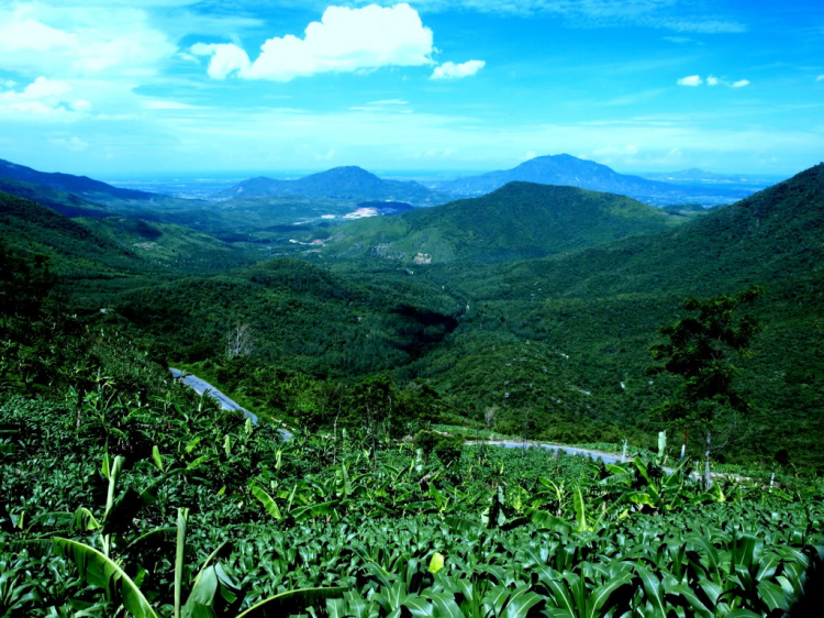 Mây-núi-rừng và con người(một tí tẹo góc tây nguyên)