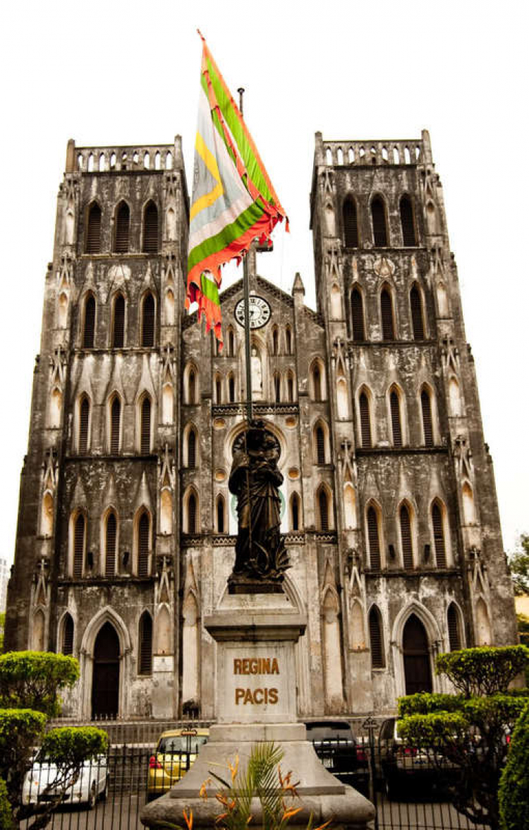 Hà Nội .......(trước)........... mùa thu