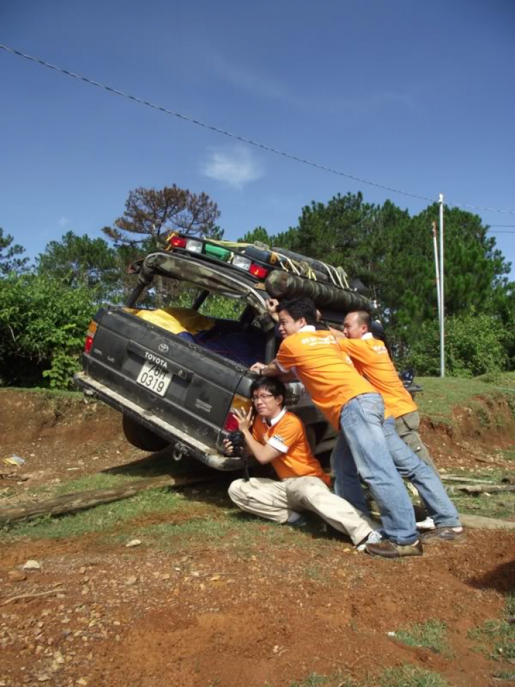 Ảnh hành trình off-road đầu mùa mưa 2010 tại thành phố Đà Lạt ngàn hoa!