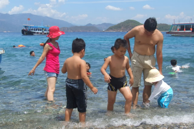 Hình ảnh chuyến đi Nha trang ngày 10/7/2010 Hình ảnh chuyến đi Nha trang ngày 10/7/2010
