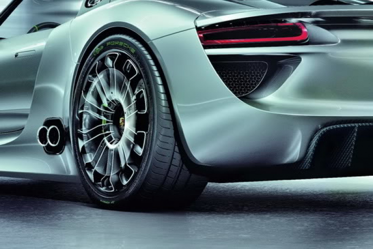 Porsche 918 Spyder - kẻ kế nhiệm Carrera GT