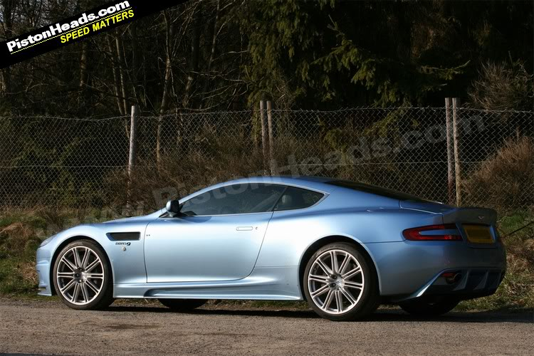 altis lên mâm 17  và aston martin DBS