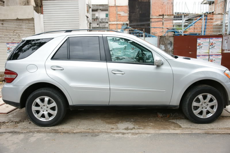 ML350 2007 giá 65k mua được không ạ ?