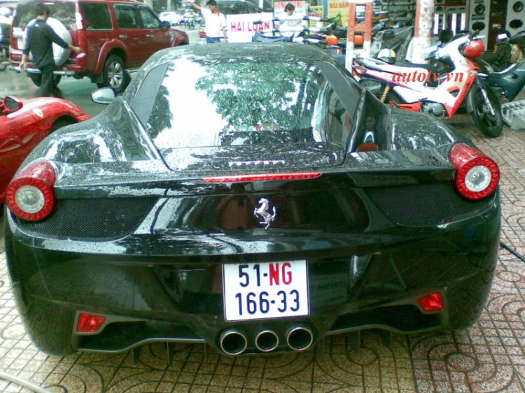 Ngựa 458 italia :)