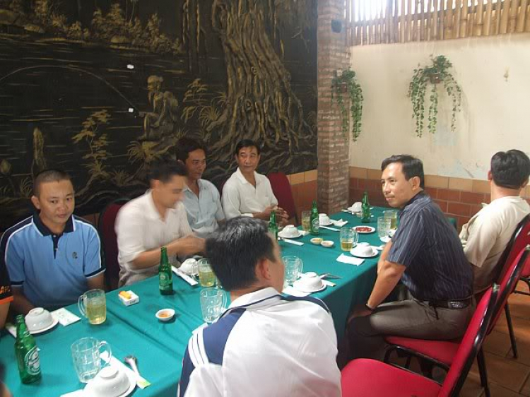 Off tổng kết NTNV, ngày hội ngộ Đông-Tây Off tổng kết NTNV, ngày hội ngộ Đông-Tây