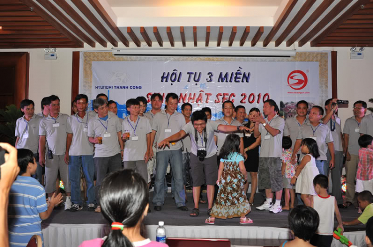 Hình ảnh trong đêm Gala hội tụ 3 miền và Sinh nhật SFC 2010 Hình ảnh trong đêm Gala hội tụ 3 miền và Sinh nhật SFC 2010