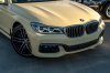 BMW 750i ấn tượng với màu sơn như xe taxi ở Đức