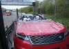 SUV Range Rover Velar bị phá hủy do lỗi của người lái xe vận chuyển