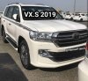 Toyota Land Cruiser và Lexus LX 570 phiên bản Black Edition S 2019 mới tại Trung Đông