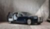 Rolls-Royce Phantom ra mắt phiên bản "Vườn hồng" với 1 triệu mũi thêu tinh xảo