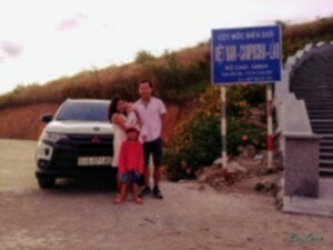 Xuyên Việt 2 chiều với 2 vợ chồng và 2 bé nhỏ trên xe