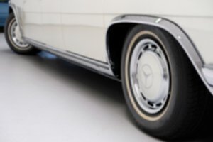 Chiêm ngưỡng vẻ đẹp đẳng cấp của Mercedes-Benz 600 Pullman Maybach 1975 hơn 2 triệu USD