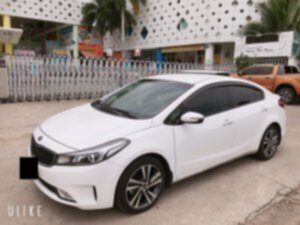 Kia Cerato 1.6 MT date 09/2018 màu trắng