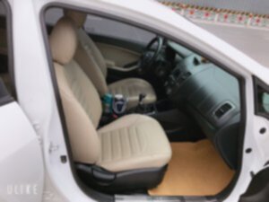 Kia Cerato 1.6 MT date 09/2018 màu trắng