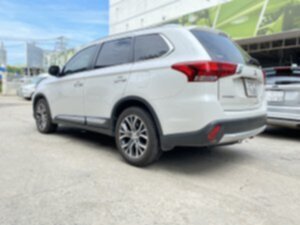 MITSU OUTLANDER PREMIUM TRẮNG 2019 SIÊU LƯỚT CHÍNH HÃNG