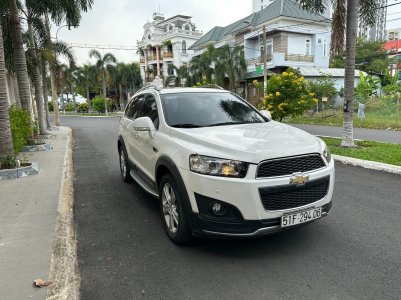 Cần bán Chevrolet Captiva LTZ 2015, số tự động, Trắng thể thao