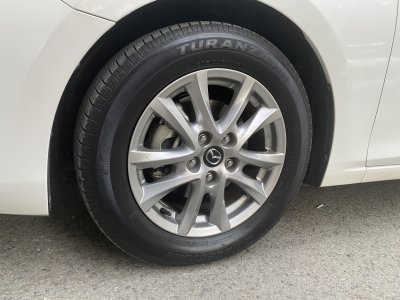 Mazda 3 1.5 Luxury 4/2023 Trắng Siêu lướt