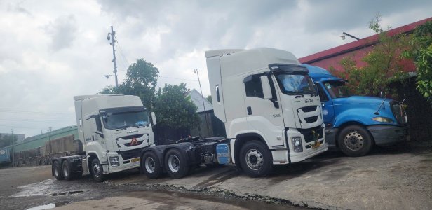 Isuzu An Hòa ra mắt sản phẩm xe Isuzu đầu kéo nhập khẩu