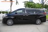 Chi tiết “chuyên cơ mặt đất” Toyota Alphard tại Sài Gòn