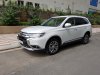 Đánh giá nhanh Mitsubishi Outlander 2016 tại Việt Nam