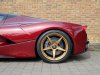 Siêu xe Ferrari LaFerrari màu độc có giá 3,4 triệu USD