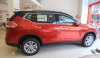 Cận cảnh Nissan X-Trail màu đỏ đặc biệt tại Sài Gòn