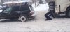 Subaru Forester cứu xe đầu kéo nặng hàng chục tấn bị kẹt trên đường tuyết