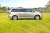 Toyota Sienna thay đổi “nhẹ” cho đời xe 2015